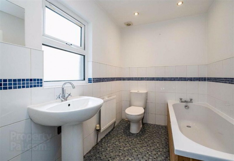Bathroom in 27 King Street, Bangor. Refurbished town house for sale from JS Property Sales, Northern Ireland